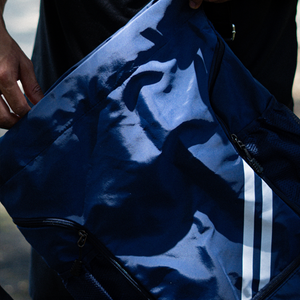 BOLSO DEPORTIVO TIPO TULA
