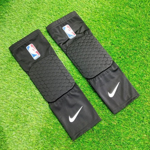 CR-045 RODILLERA DE BALONCESTO NBA NEGRO